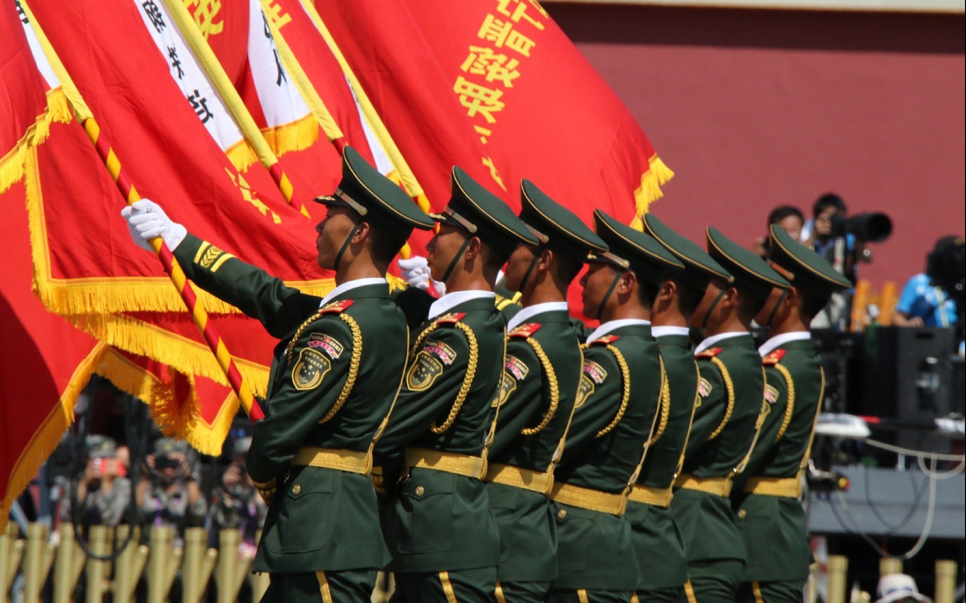 开云APP下载-《Rookie：Interview获赞新一代最具潜力中单》，rookie最强是哪个赛季