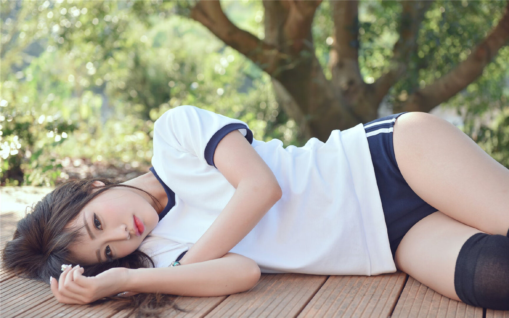 开云网页版-《电竞场馆设计理念：科技与艺术的完美结合》，电竞场馆建设标准全文