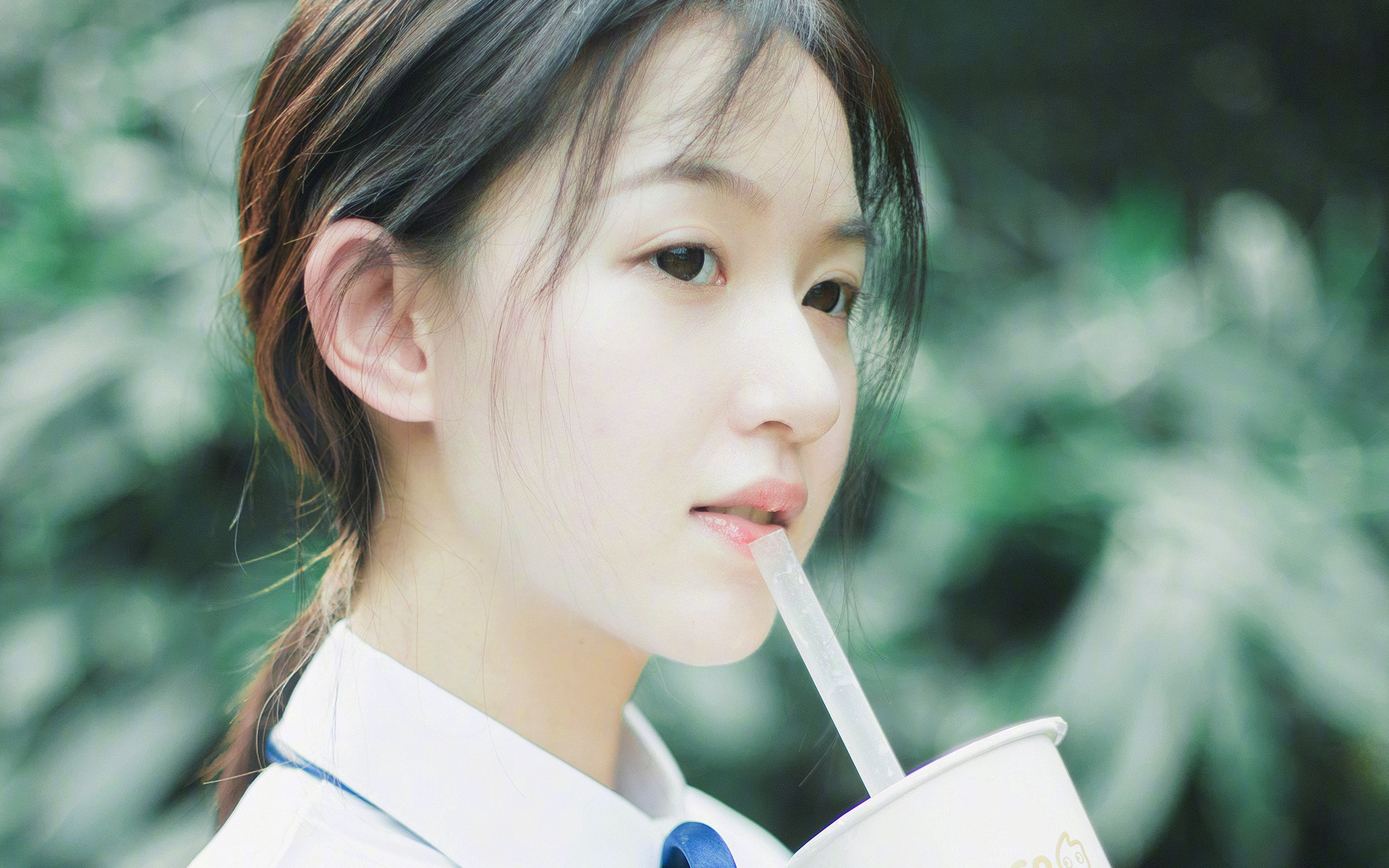 开云体育首页-“全力奔跑!武汉马拉松激烈角逐中”